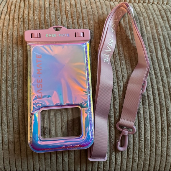 NWT Case-mate soap bubble waterproof phone pouch - Picture 3 of 3